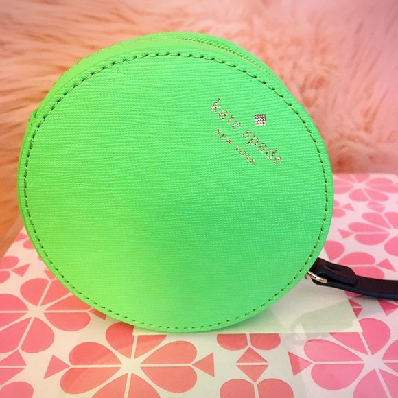 🌴SUMMER SALE🌴💯✔️Authentic KS Must Have Coinpurse - Picture 2 of 6